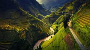 Cung đường xuyên núi Tây Bắc Việt Nam